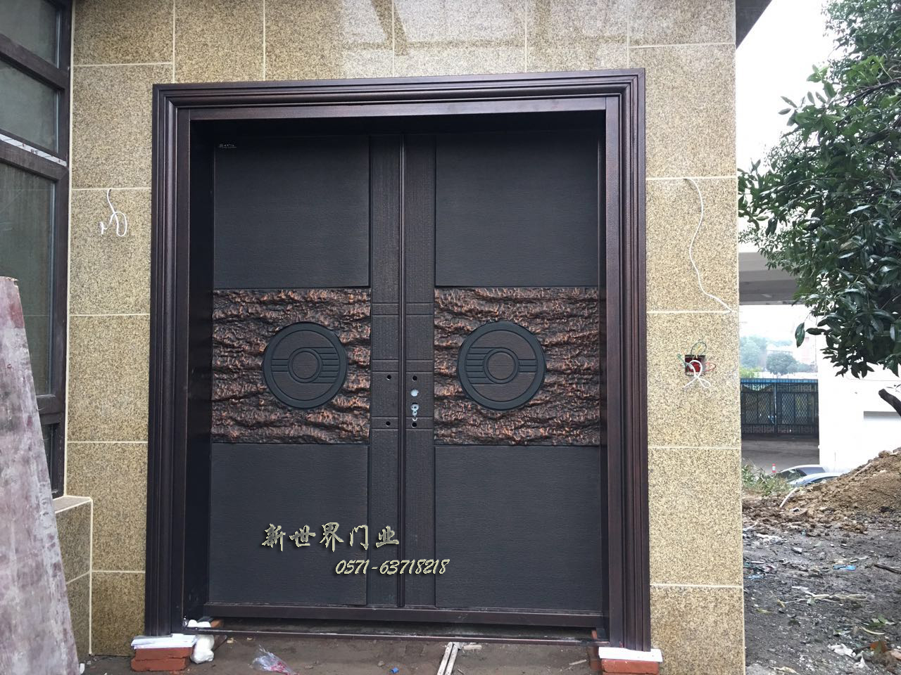 门业图片-铸铝门铸铝门定做图片